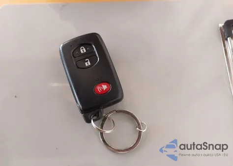 2012 Toyota Prius Two z USA, uszkodzony, nr VIN JTDKN3DU0C1538513